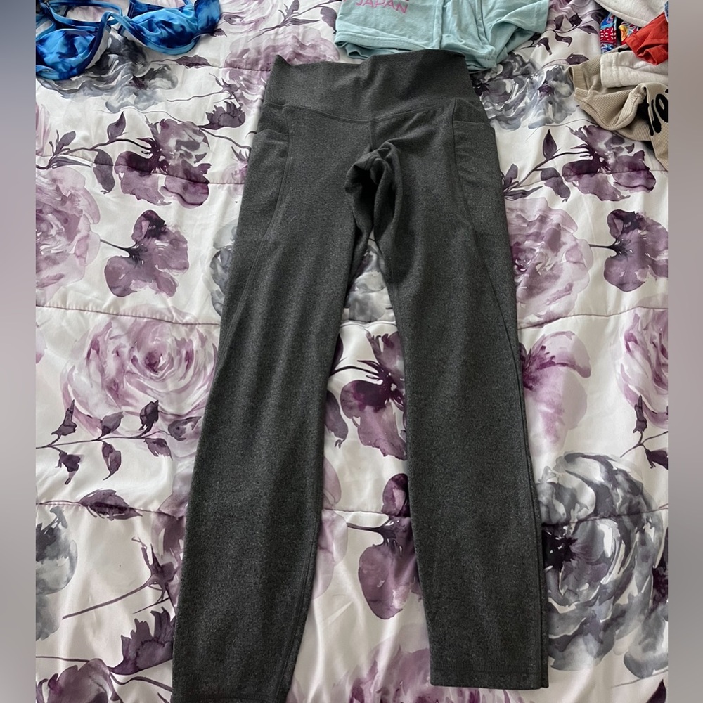 Gray leggings